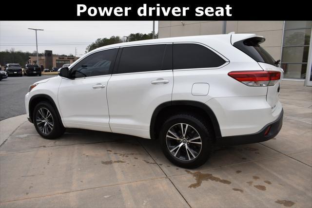 used 2017 Toyota Highlander car, priced at $22,422