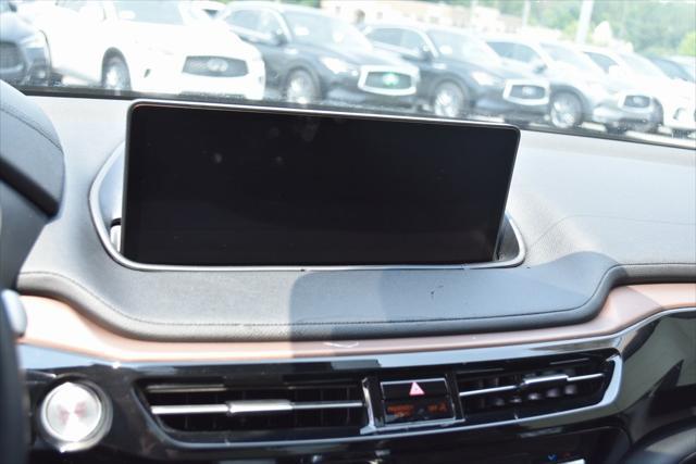 used 2022 Acura MDX car, priced at $35,500