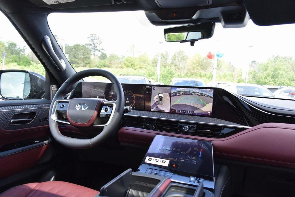 new 2025 INFINITI QX80 car, priced at $100,411