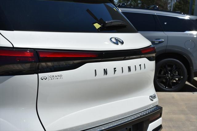 new 2025 INFINITI QX60 car, priced at $60,135