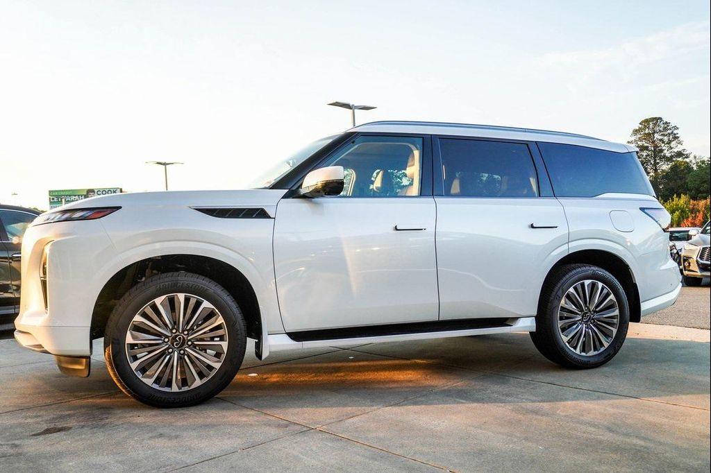 new 2026 INFINITI QX80 car, priced at $88,510