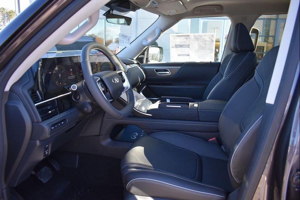 new 2025 INFINITI QX80 car, priced at $78,027