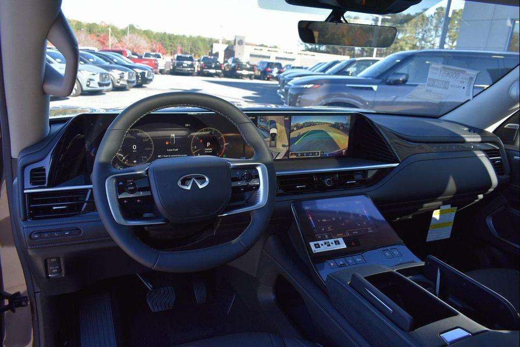 new 2025 INFINITI QX80 car, priced at $78,027