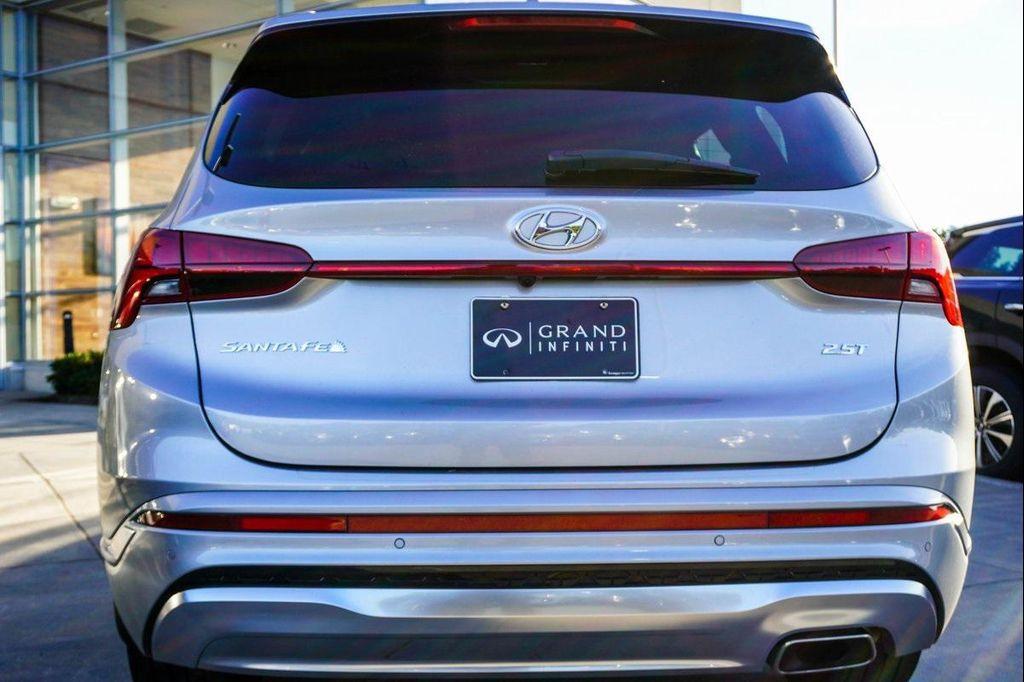 used 2023 Hyundai Santa Fe car, priced at $28,999