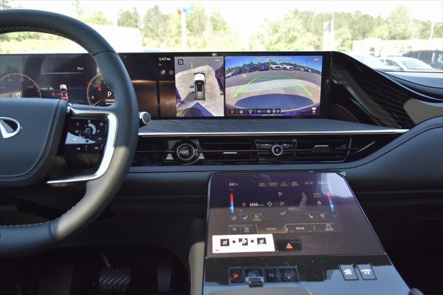 new 2025 INFINITI QX80 car, priced at $106,110