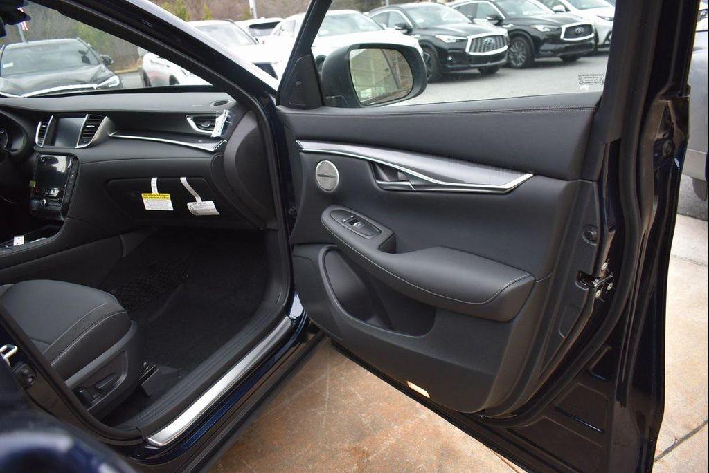 new 2025 INFINITI QX50 car, priced at $46,971