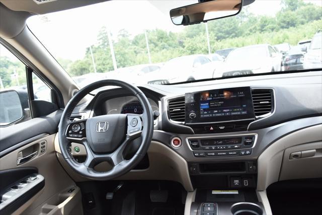 used 2022 Honda Pilot car, priced at $33,577
