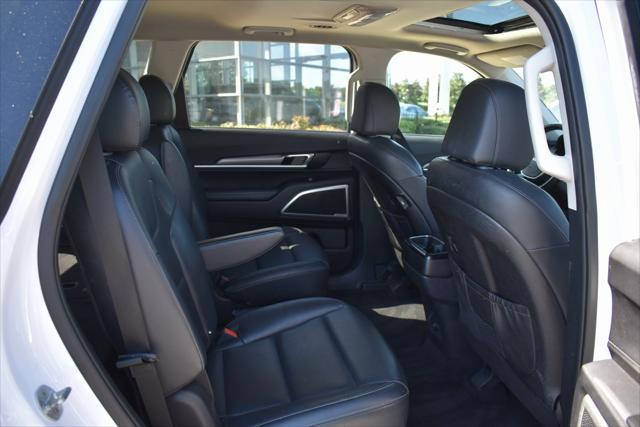 used 2022 Kia Telluride car, priced at $31,900