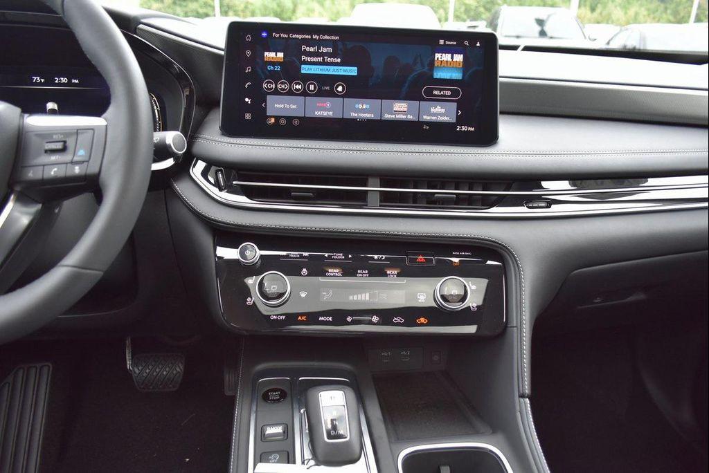 new 2026 INFINITI QX60 car, priced at $62,600