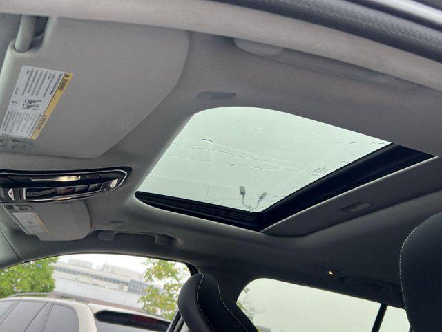used 2022 Jeep Grand Cherokee car, priced at $26,500