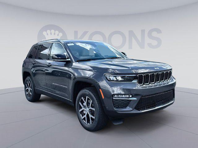 new 2025 Jeep Grand Cherokee car, priced at $43,207