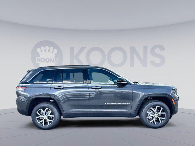 new 2025 Jeep Grand Cherokee car, priced at $43,207