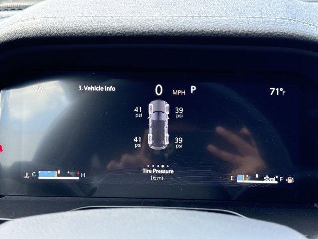 new 2025 Jeep Grand Cherokee car, priced at $43,207