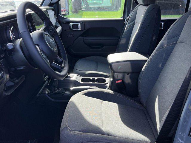 new 2025 Jeep Wrangler car, priced at $51,910