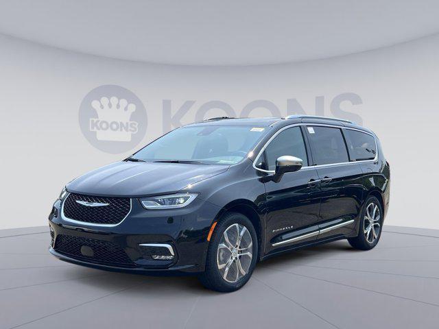 new 2025 Chrysler Pacifica car, priced at $47,695