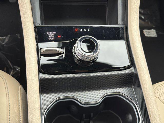 new 2025 Jeep Grand Cherokee car, priced at $52,935