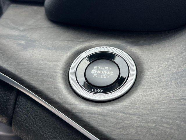 new 2025 Jeep Grand Cherokee car, priced at $42,063