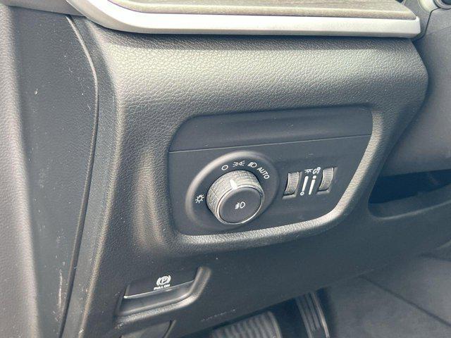 new 2025 Jeep Grand Cherokee car, priced at $42,063