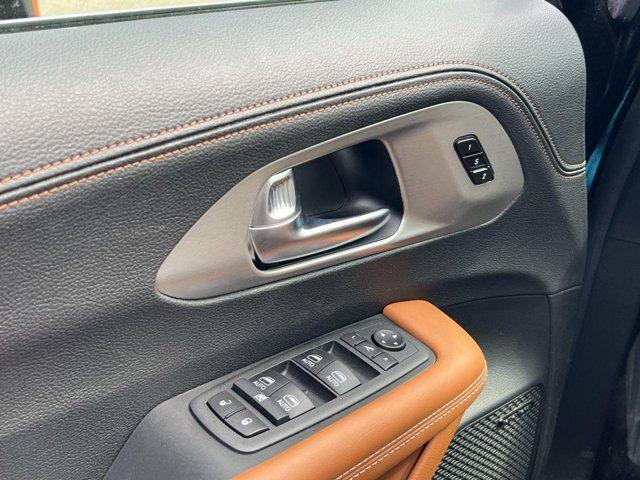 new 2025 Chrysler Pacifica car, priced at $50,911