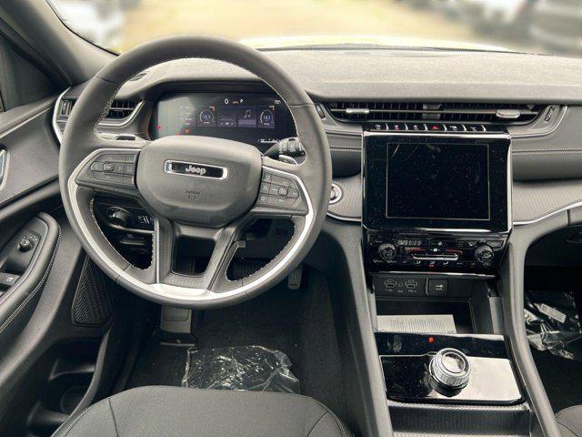 new 2025 Jeep Grand Cherokee L car, priced at $37,439