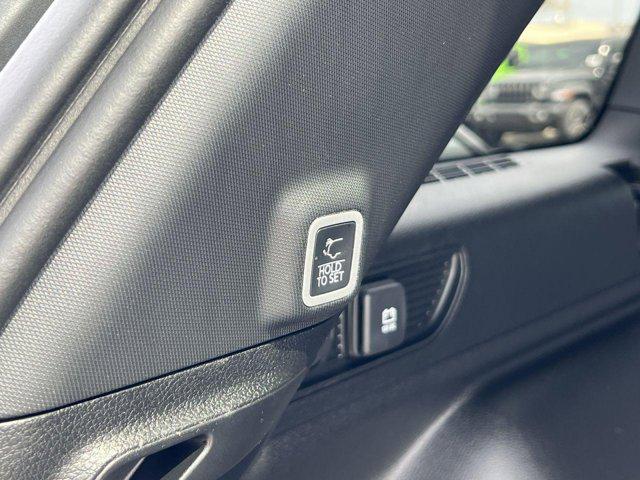 new 2025 Jeep Grand Cherokee car, priced at $42,063