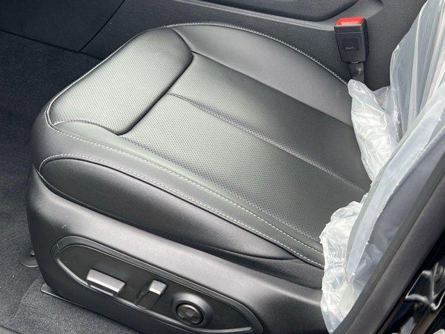 new 2025 Jeep Grand Cherokee car, priced at $42,063