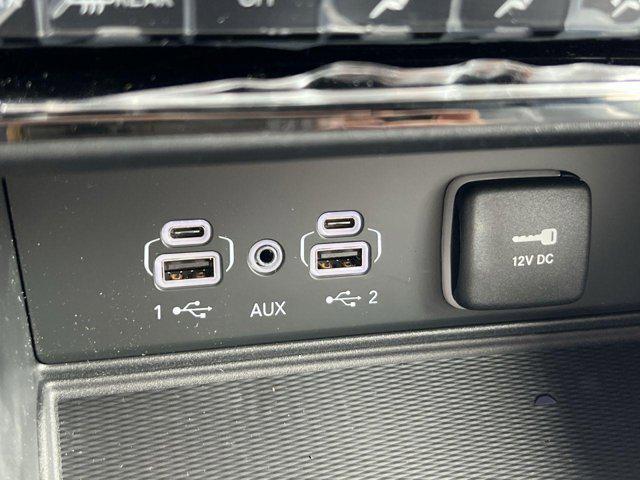 new 2025 Jeep Grand Cherokee car, priced at $42,063