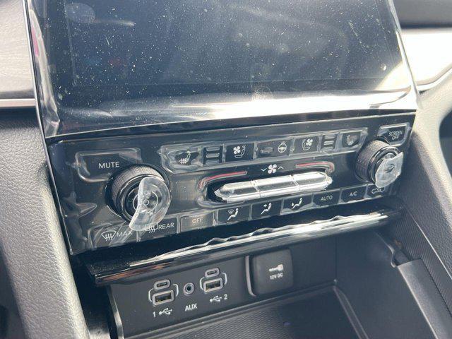 new 2025 Jeep Grand Cherokee car, priced at $42,063