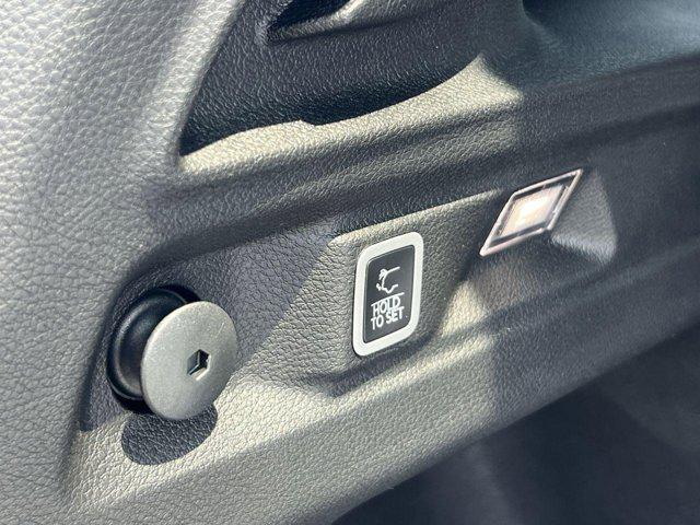 new 2025 Jeep Grand Cherokee L car, priced at $43,504
