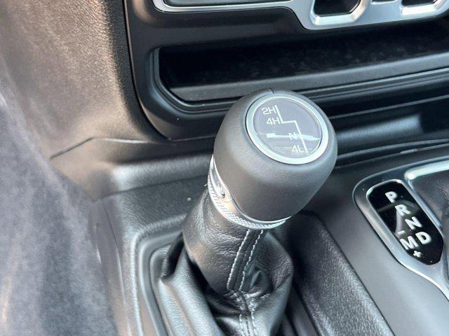 new 2025 Jeep Wrangler car, priced at $47,117