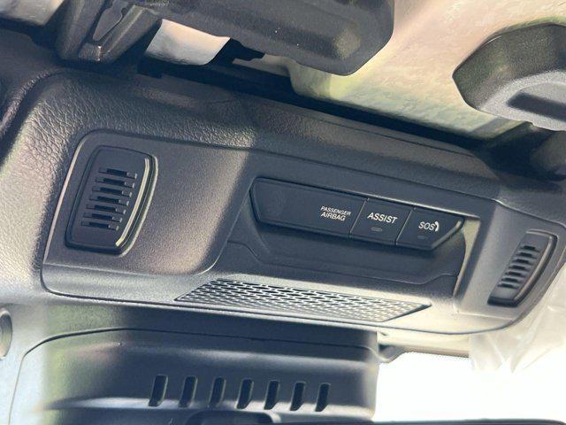 new 2025 Jeep Wrangler car, priced at $47,117