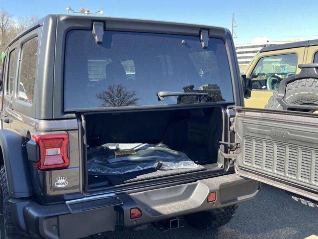 new 2025 Jeep Wrangler car, priced at $44,352