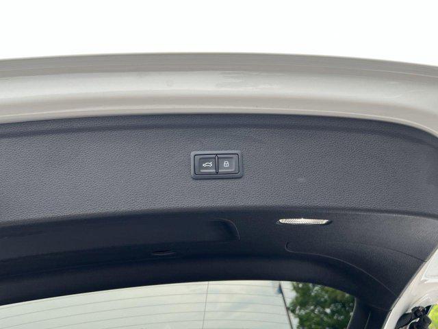 used 2018 Audi Q5 car, priced at $20,000