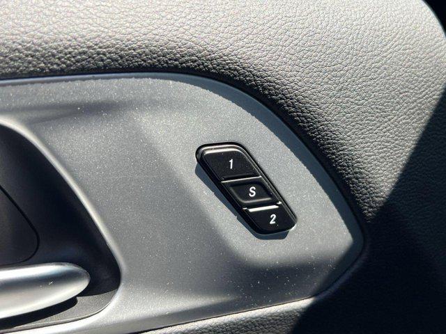 new 2025 Chrysler Pacifica car, priced at $45,979