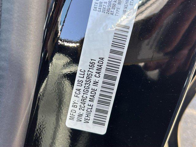 new 2025 Chrysler Pacifica car, priced at $45,979