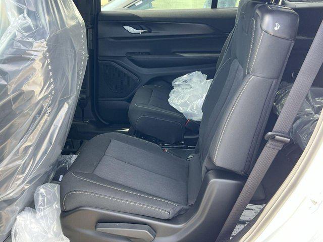 new 2025 Jeep Grand Cherokee L car, priced at $36,027