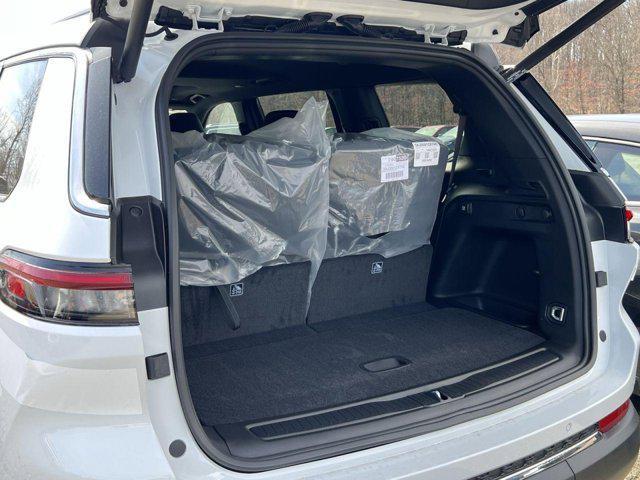 new 2025 Jeep Grand Cherokee L car, priced at $36,027