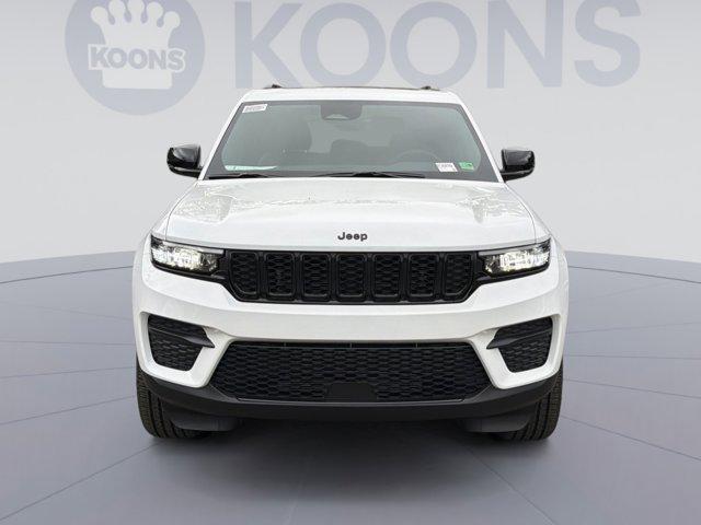 new 2025 Jeep Grand Cherokee car, priced at $37,396