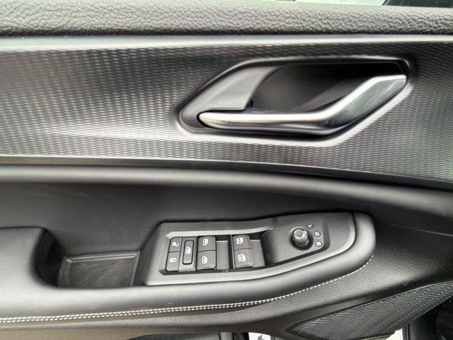 new 2025 Jeep Grand Cherokee car, priced at $37,396