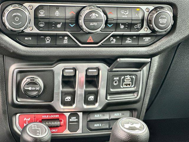 new 2025 Jeep Wrangler car, priced at $40,145
