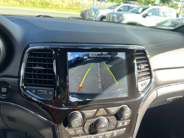 used 2021 Jeep Grand Cherokee car, priced at $24,900