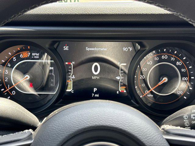 new 2025 Jeep Wrangler car, priced at $45,711
