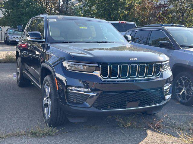 new 2024 Jeep Grand Cherokee car, priced at $46,377