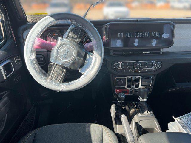 new 2025 Jeep Wrangler car, priced at $44,352