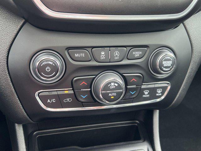 used 2021 Jeep Cherokee car, priced at $22,500