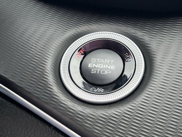 new 2025 Jeep Grand Cherokee car, priced at $41,202