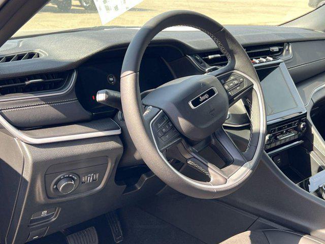 new 2025 Jeep Grand Cherokee L car, priced at $40,700