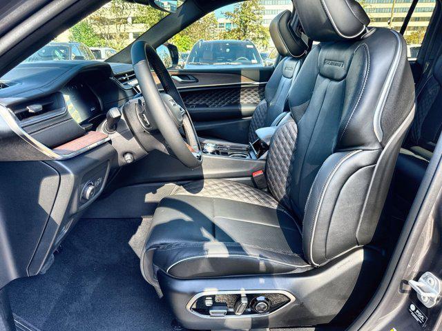 new 2025 Jeep Grand Cherokee car, priced at $54,576