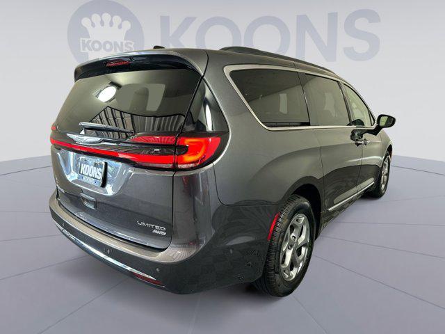 used 2023 Chrysler Pacifica car, priced at $37,500
