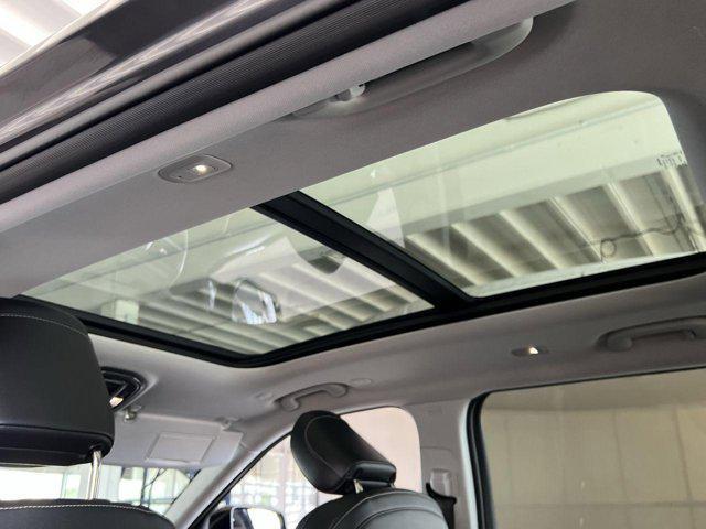 used 2022 Jeep Grand Cherokee L car, priced at $28,500